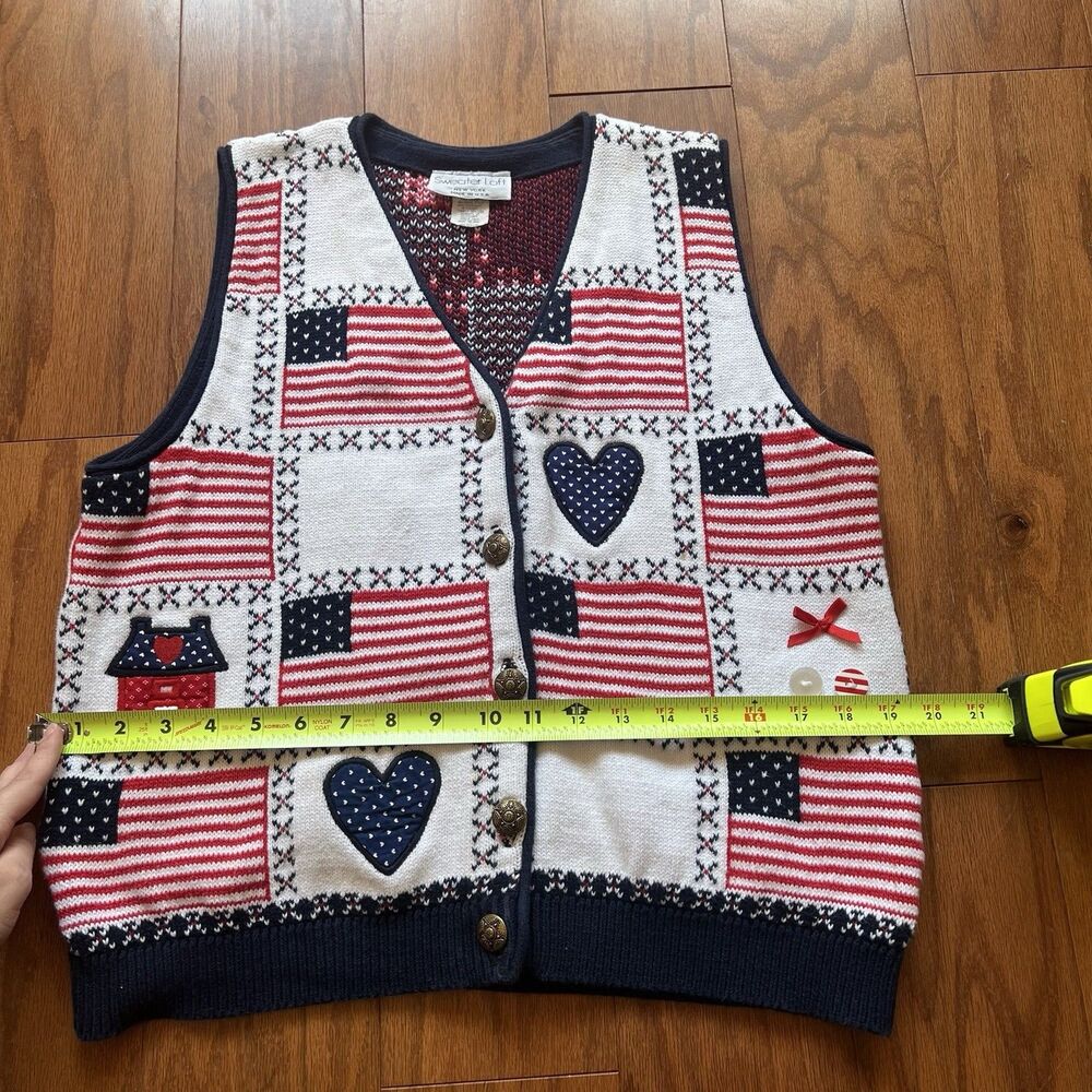 Vintage Sweater Loft USA Flag‎ Patchwork Vest Medium Cottagecore Grandmacore - Picture 14 of 16